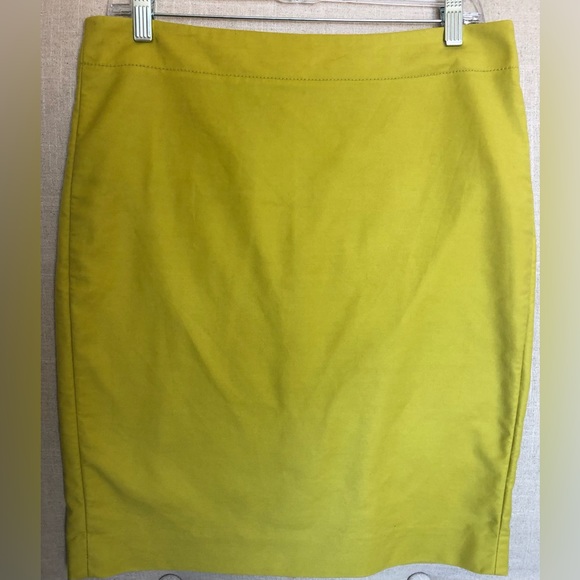 J Crew No. 2 pencil skirt in stretch cotton - Picture 1 of 6